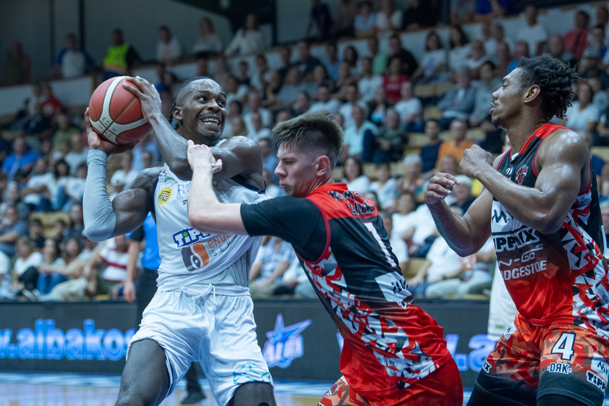 Győzött az Oroszlány ellen és továbbra is veretlen az Alba